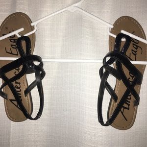 🌸CUTE AMERICAN EAGLE SANDALS🌸